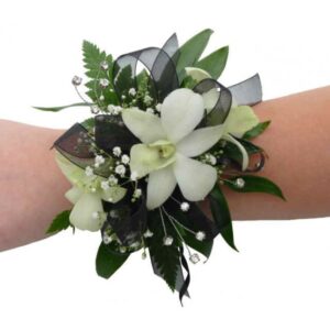 Wrist Corsage 700039.jpg